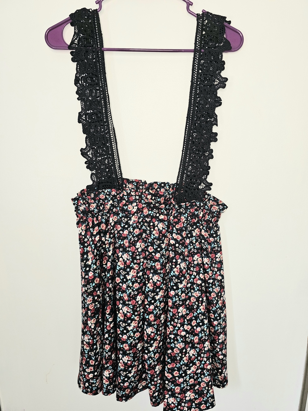 Black Floral Lace Suspender Skirt Size Large Boho Cottagecore